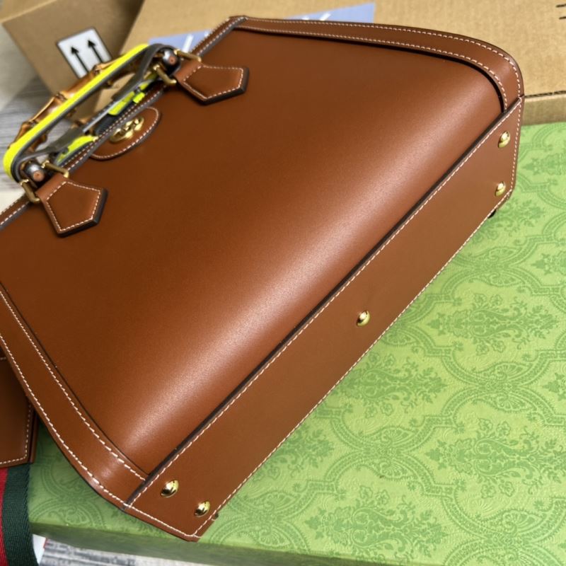 Gvc*1 tote bags